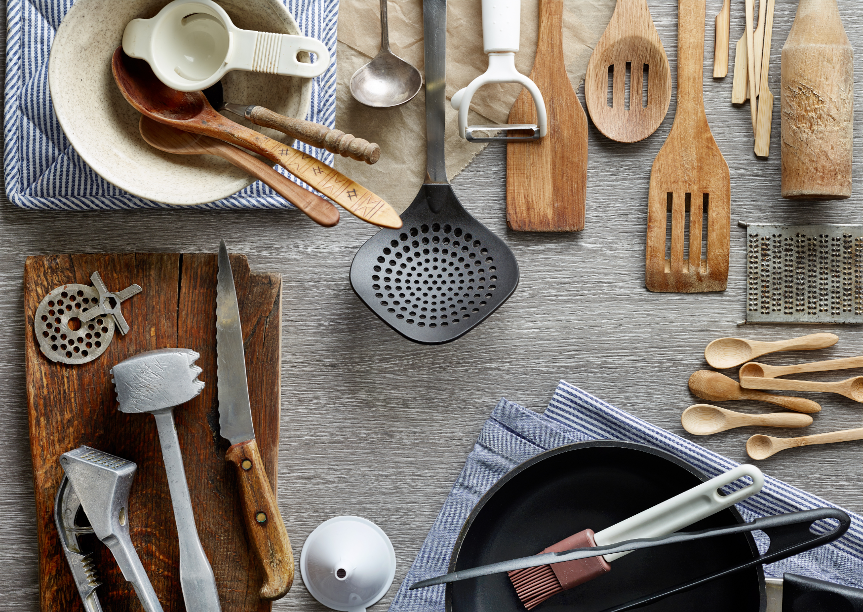 ARE PLASTIC KITCHEN TOOLS HARMING YOUR HEALTH?